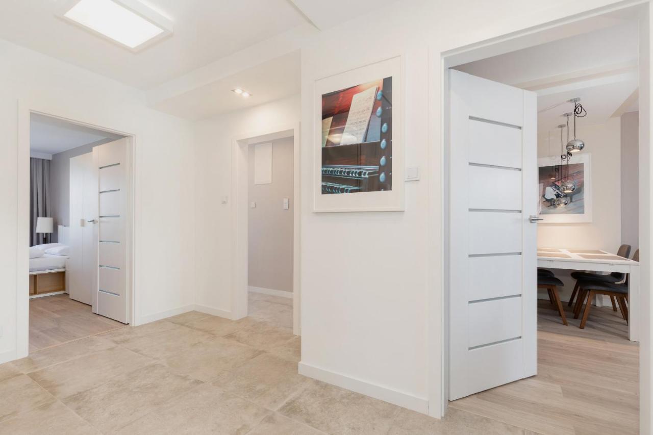 Apartament Z Widokiem Na Port Swinoujscie By Noclegi Renters Kültér fotó